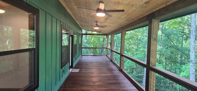 307 Ross Road, Mineral Bluff, GA 30559