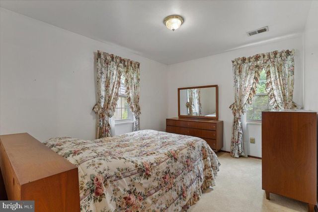 6917 JARRETT AVE, Oxon Hill, MD 20745