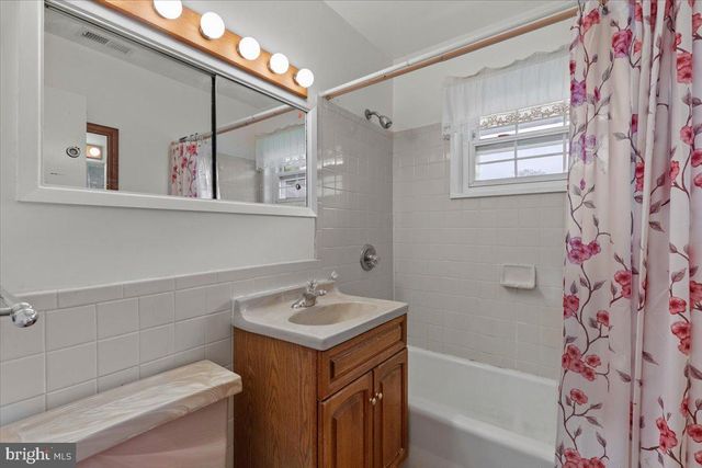 6917 JARRETT AVE, Oxon Hill, MD 20745