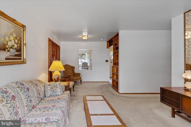 6917 JARRETT AVE, Oxon Hill, MD 20745