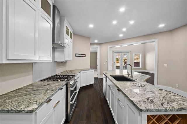 6683 Valley View Road, Rogers, AR 72758