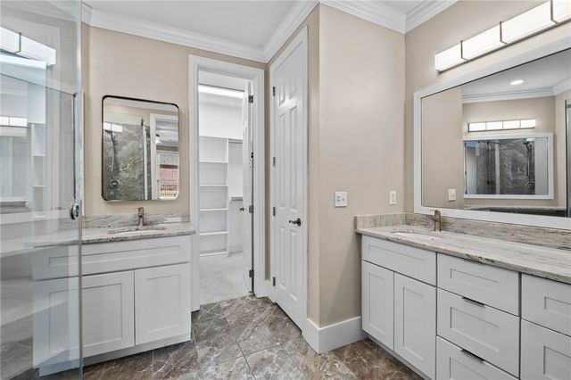 6683 Valley View Road, Rogers, AR 72758