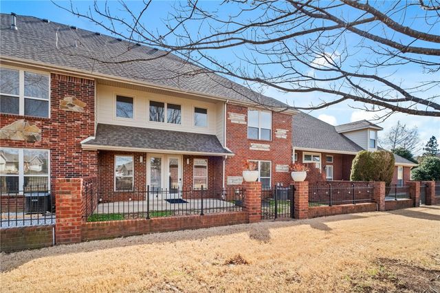 6683 Valley View Road, Rogers, AR 72758