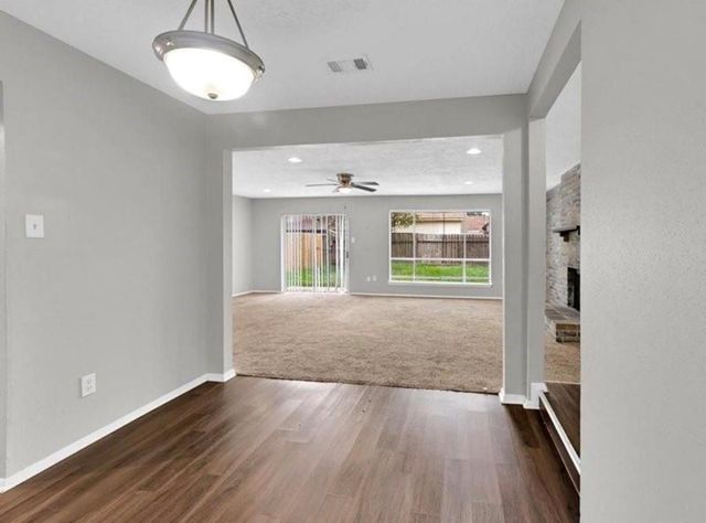 8406 Daycoach Lane, Houston, TX 77064