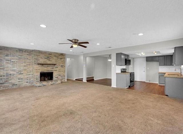8406 Daycoach Lane, Houston, TX 77064