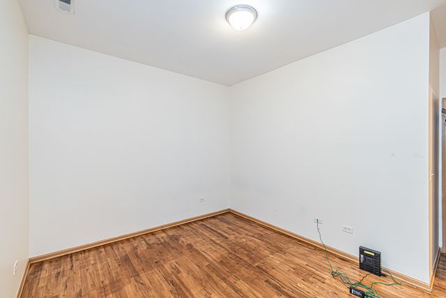 2423 W Madison Street 1, Chicago, IL 60612