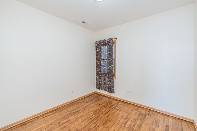 2423 W Madison Street 1, Chicago, IL 60612