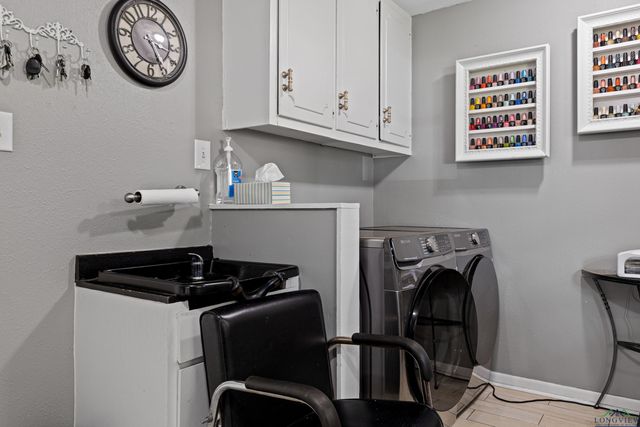 2905 Clendenen Ln, Longview, TX 75605