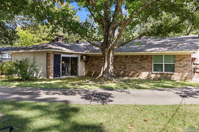 2905 Clendenen Ln, Longview, TX 75605