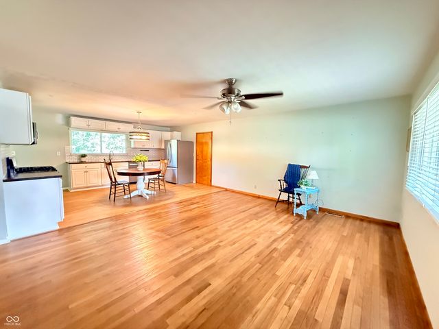 303 N Grace Avenue, Crawfordsville, IN 47933