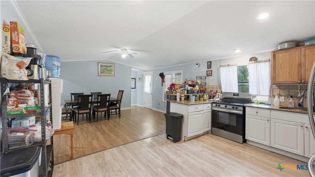 Image 15 of property listing at 181 Dobie Drive, Wimberley, TX 78676