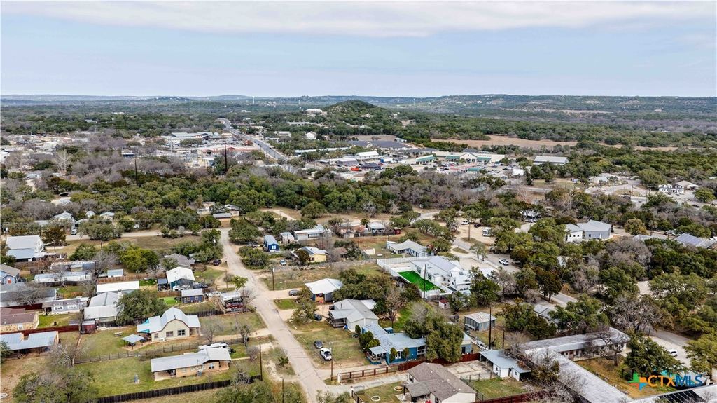 Image 30 of property listing at 181 Dobie Drive, Wimberley, TX 78676