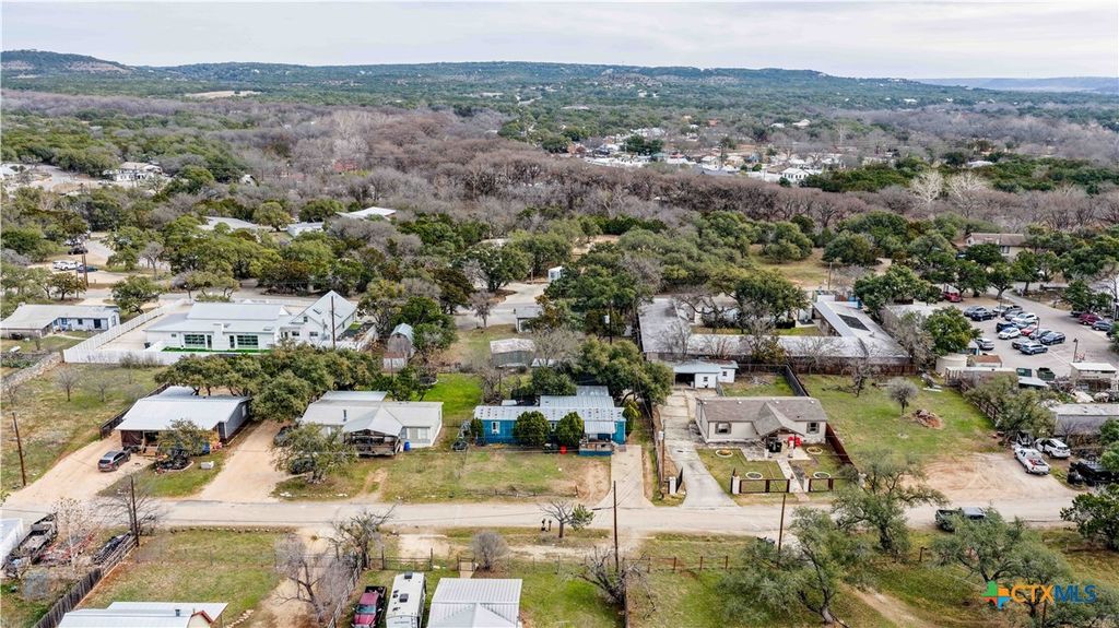 Image 32 of property listing at 181 Dobie Drive, Wimberley, TX 78676