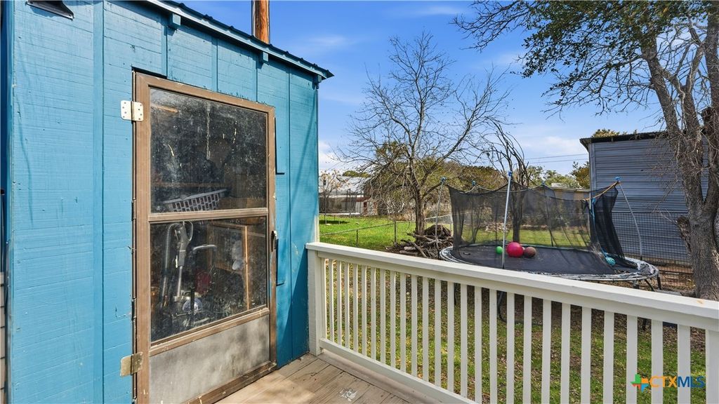 Image 40 of property listing at 181 Dobie Drive, Wimberley, TX 78676