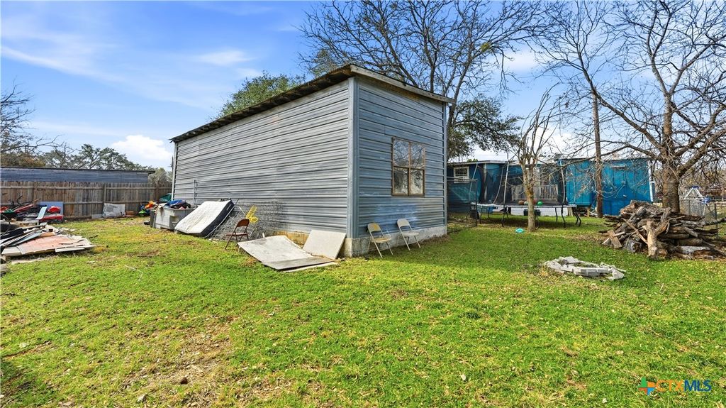Image 41 of property listing at 181 Dobie Drive, Wimberley, TX 78676