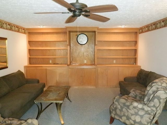 21801 Little Brook Way, Strongsville, OH 44149