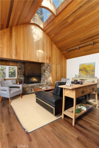 1384 Golden Rule, Lake Arrowhead, CA 92352