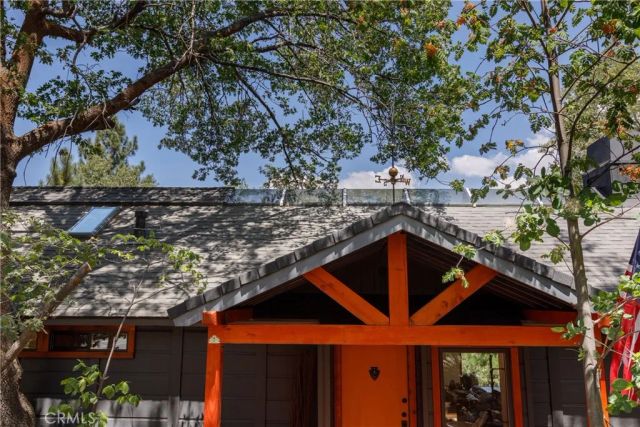 1384 Golden Rule, Lake Arrowhead, CA 92352