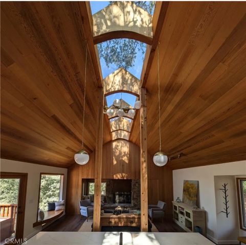 1384 Golden Rule, Lake Arrowhead, CA 92352