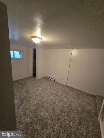 5131 HANNA PL SE, Washington, DC 20019