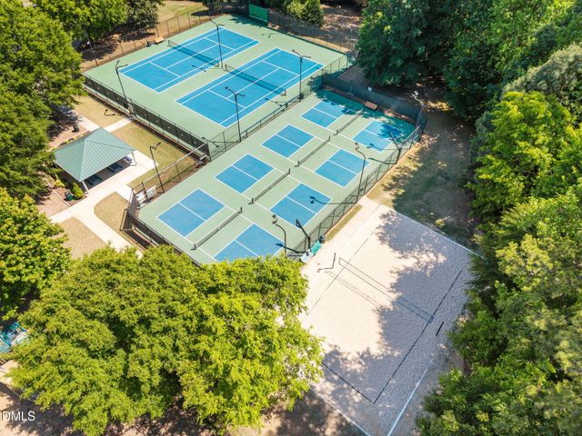 2204 Karns Place, Raleigh, NC 27614