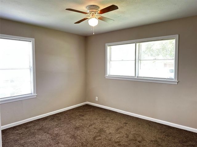 602 Harold Lane, Baytown, TX 77521