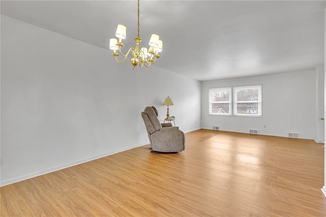 111 Roosevelt Drive, Monaca, PA 15061