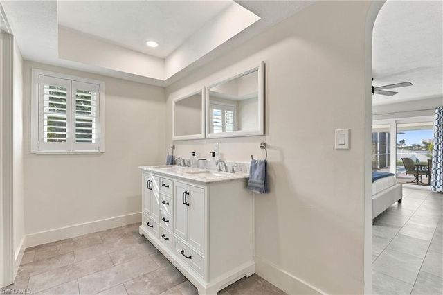 404 SW 53rd TER, Cape Coral, FL 33914