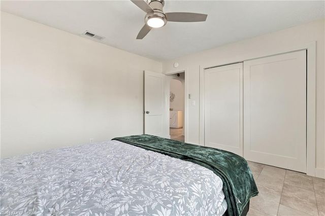 404 SW 53rd TER, Cape Coral, FL 33914