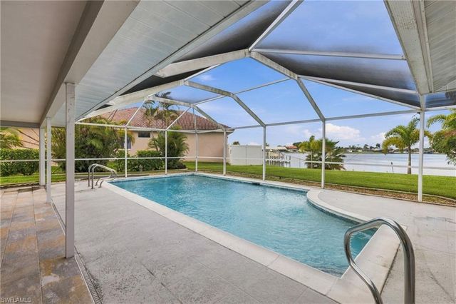 404 SW 53rd TER, Cape Coral, FL 33914