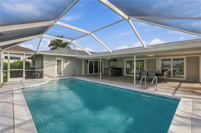 404 SW 53rd TER, Cape Coral, FL 33914