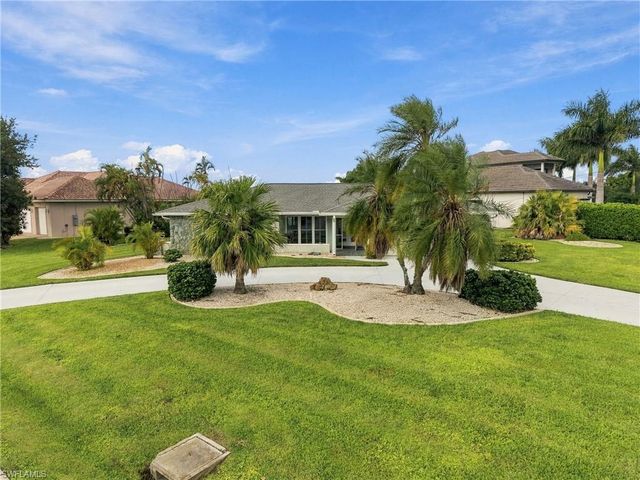 404 SW 53rd TER, Cape Coral, FL 33914