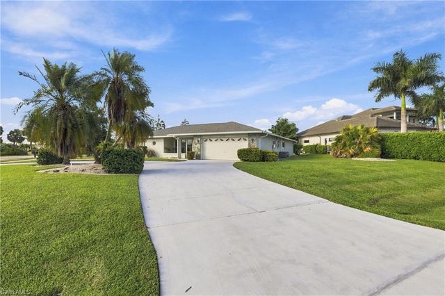 404 SW 53rd TER, Cape Coral, FL 33914