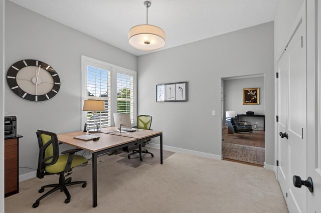 37 Summit Farm Lane, White Bear Lake, MN 55110