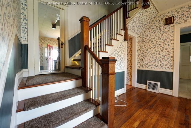 305 Swarthmore Avenue, Charleston, WV 25302