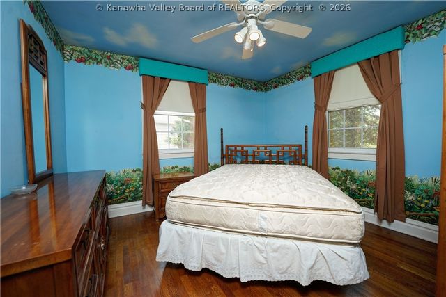 305 Swarthmore Avenue, Charleston, WV 25302