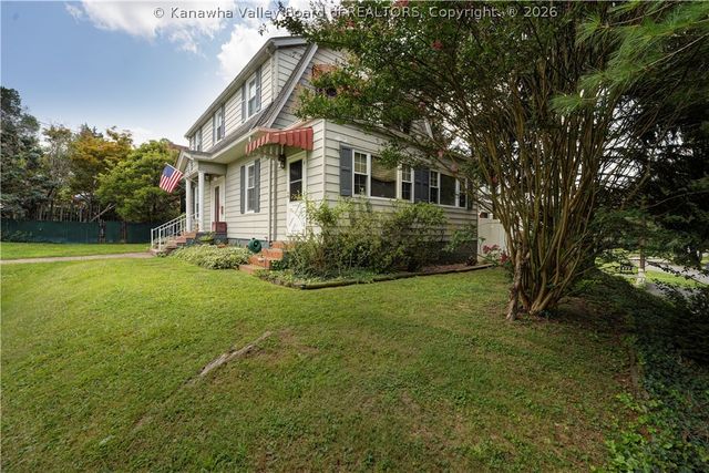 305 Swarthmore Avenue, Charleston, WV 25302