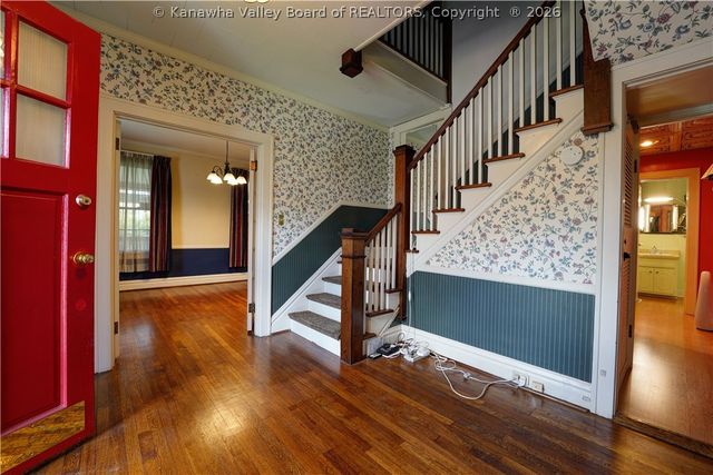 305 Swarthmore Avenue, Charleston, WV 25302