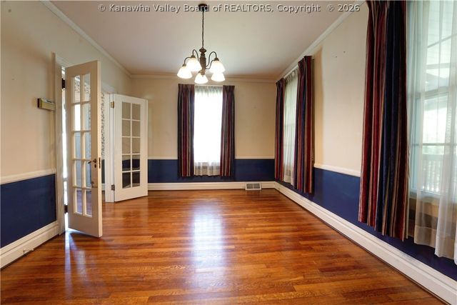 305 Swarthmore Avenue, Charleston, WV 25302