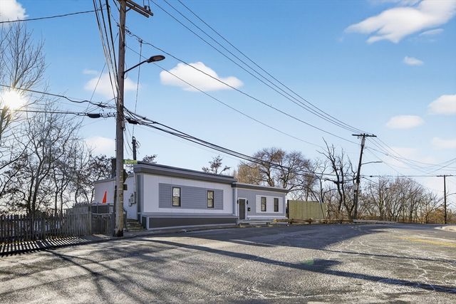 3 Walley Street, Boston, MA 02128