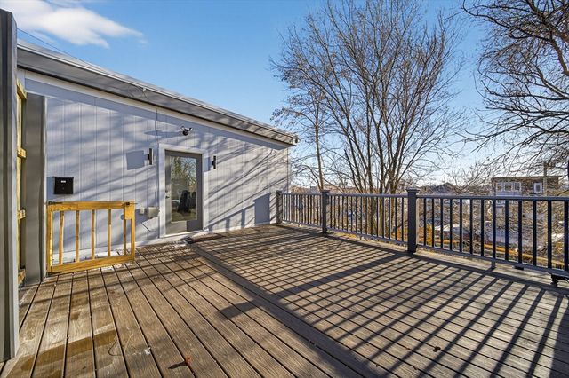 3 Walley Street, Boston, MA 02128