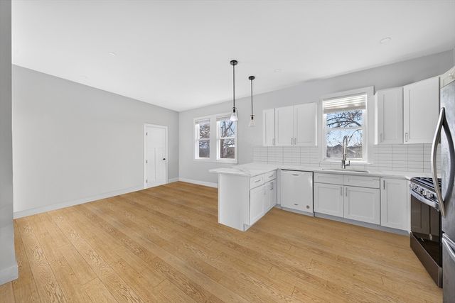 3 Walley Street, Boston, MA 02128