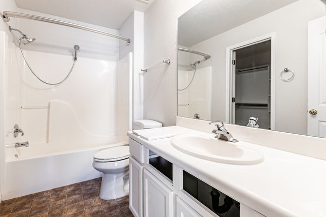 7142 S KRISTILYN LN, West Jordan, UT 84084