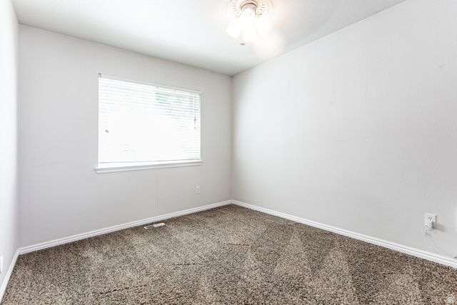 7142 S KRISTILYN LN, West Jordan, UT 84084
