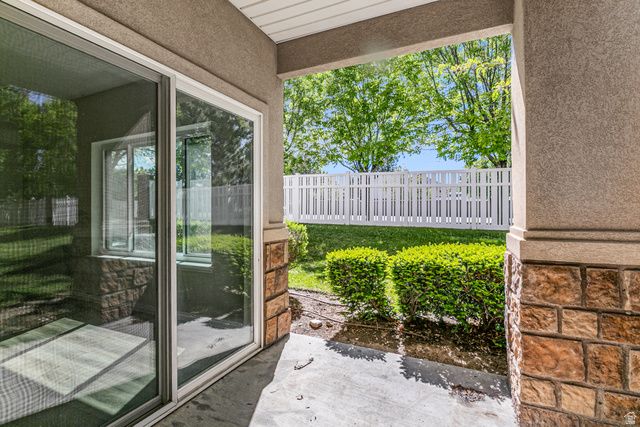 7142 S KRISTILYN LN, West Jordan, UT 84084