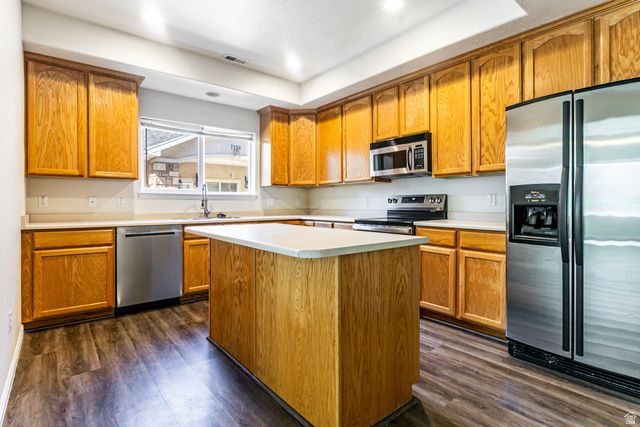 7142 S KRISTILYN LN, West Jordan, UT 84084