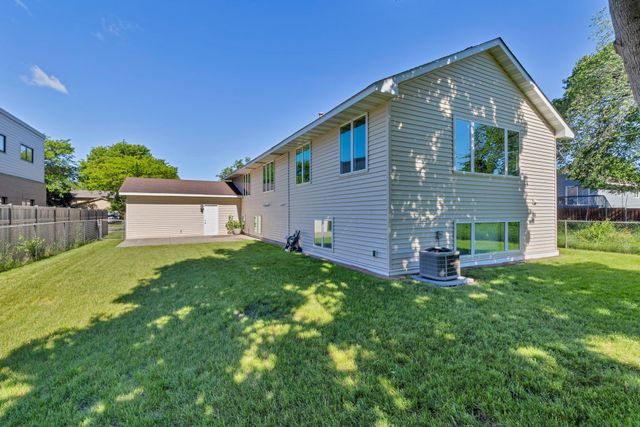 343 Pierce Street NE, Minneapolis, MN 55413