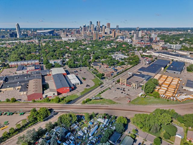 343 Pierce Street NE, Minneapolis, MN 55413