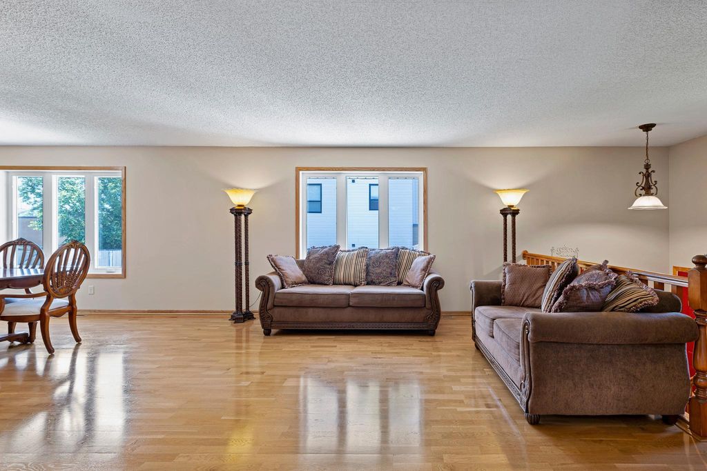 343 Pierce Street NE, Minneapolis, MN 55413 — photo 3