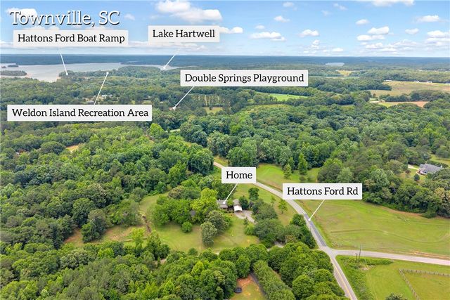200 Chenault Road, Townville, SC 29689